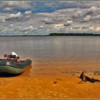 на Рыбинском водохранилище :: Дмитрий Анцыферов