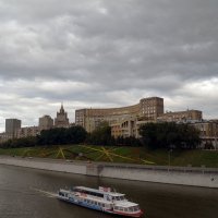 Москва-река :: Вячеслав Киселев