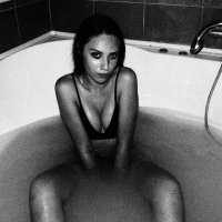 Темная ванна :: Анастасия Дементиевская