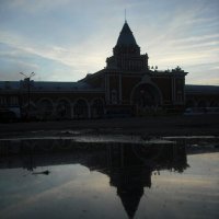 Черниговский вокзал после дождя, вечер. :: Денис Бугров 