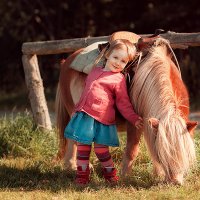 осенняя прогулка ребёнка с пони :: luckymemory.de 