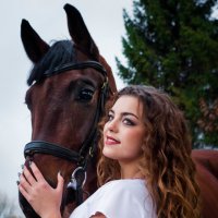 Девушка с лошадью :: Мария Зубова