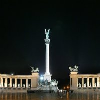 Площадь героев в Будапеште :: Денис Кораблёв