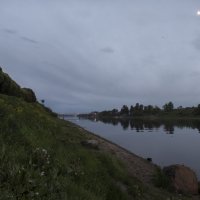 Вечер на реке... :: Владимир Мельников