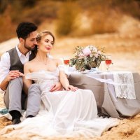 свадьба в песчаных дюнах :: Евгений Юдаков