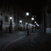 Пустая улица, фонарь... :: Андрей Бурлака