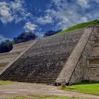 Большая пирамида в Чолуле, Мексика :: Elena Spezia