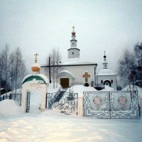 Усть-Вымь. Церкви после ночного снегопада. :: Николай Туркин 