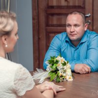 Очаровательные жених и невеста :: Людмила Головня