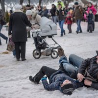 Стали горушки наши, ох, катливы, а все девушки наши, ох, смешливы. :: Ирина Данилова