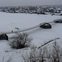 Подвесной мост через реку Тура в Верхотурье. :: Олег Дейнега