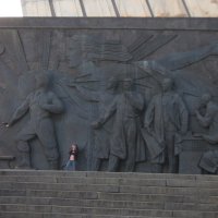 Памятник Гагарину и космонавтам :: елена 