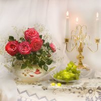 Розы к празднику... :: Валентина Колова
