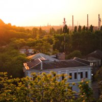 Закат в городе :: Светлана Дымченко