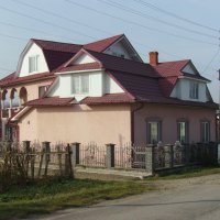 Жилой  дом  в  Городенке :: Андрей  Васильевич Коляскин