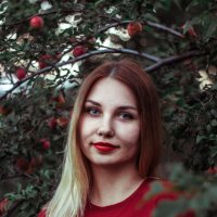 plum mood :: Анна Сухомлин