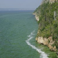 Вот такая сегодня вода в Волге - а так хотелось искупаться. :: Сергей Исаенко