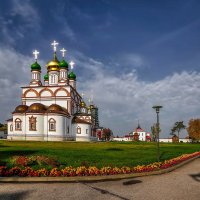 Троице-Сергиев Варницкий монастырь :: mila 