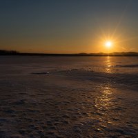 Закат на озере Мылки. :: Поток 