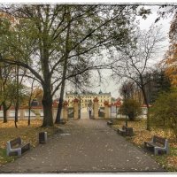 Парк около дворца Браницких :: Николай Милоградский