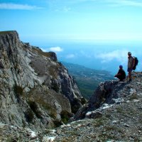 На обрывах гор :: Александр Шмелёв