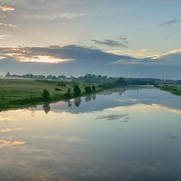 Рассвет на реке Нерль :: Galina 