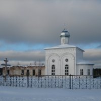 Восставшие из руин... :: Алексей Хохлов