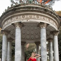 Lady in red :: Novecentophotos Buttiglieri