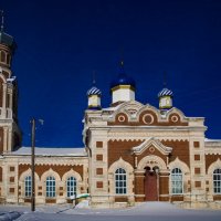 Троицкий Храм в Самылово. :: Валерий Гудков