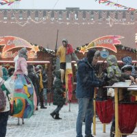 Ярмарка.Красная площадь в Москве.21.01.2017г :: Виталий Виницкий