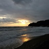 Февральский закат у моря :: Виктория Попова