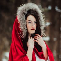 Красная шапочка :: Анастасия 