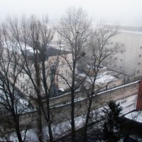 Хмурое холодное утро над Лукьяновкой :: Ростислав 