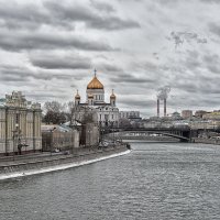 Февраль. Москва и Храм Христа, и город, и река. :: Alexsei Melnikov