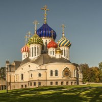 Храм князя Игоря Черниговского в Переделкино...Москва. :: Олег Савин