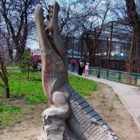 Указатель к крокодилам с зоопарке Харьков. :: Любовь К.