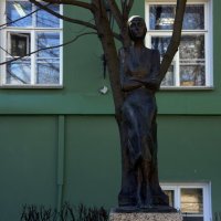 Памятник Анне Ахматовой :: Елена Павлова (Смолова)