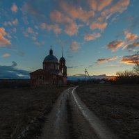 Успенский храм с. Нижний Воргол :: Илья Костин