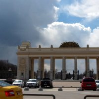 Апрельская Москва. :: Елена 