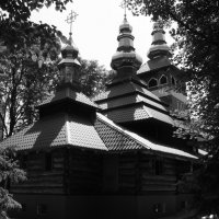 Греко - католический   храм  в   Ивано - Франковске :: Андрей  Васильевич Коляскин