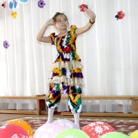 Узбекский танец :: Михаил Костоломов