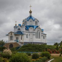 Скитская церковь в честь Благовещения Пресвятой Богородицы Мгарского монастыря :: Андрей Нибылица