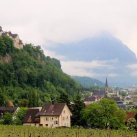 Вид на столицу Лихтенштейна :: tatiana 