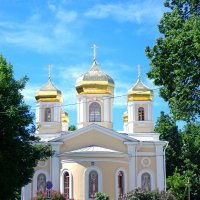 Церковь трех Святителей :: Наталья Сазонова