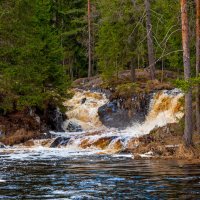 Рускеальские водопады на реке Тохмайоки :: Владимир Лазарев