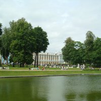 В Екатерининском парке :: марина ковшова 