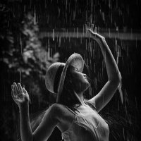 Dancing in the rain :: Roman Mordashev