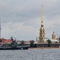 День ВМФ. Парад. Военный корабль "Димитровград". :: Larisa 