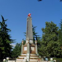 Памятник Первому Правительству Республики Таврида :: Александр Рыжов