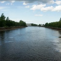 Подводящий канал Нарвской ГЭС :: Елена Павлова (Смолова)